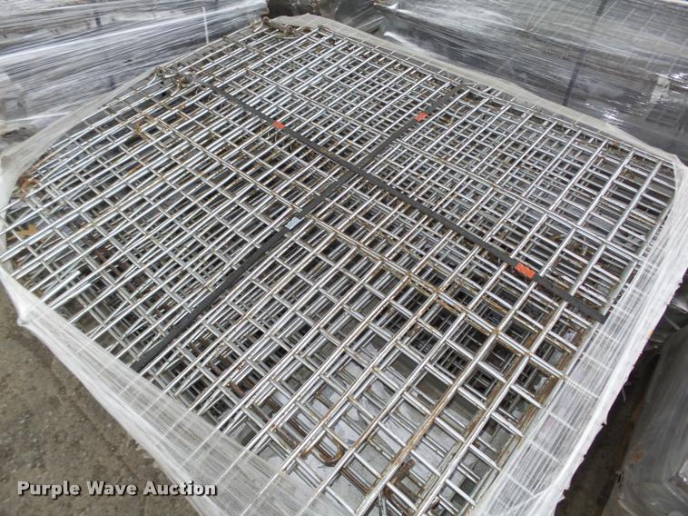 image for item CA9325 (18) collapsible wire baskets