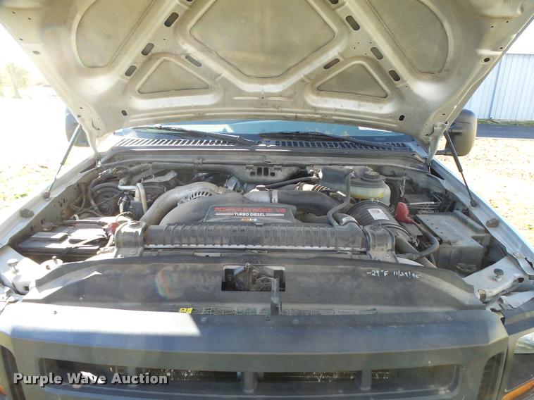 image for item DA2039 2006 Ford F350 Super Duty flatbed pickup truck