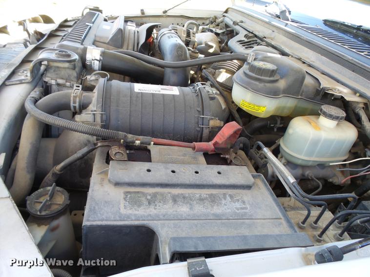 image for item DA2039 2006 Ford F350 Super Duty flatbed pickup truck