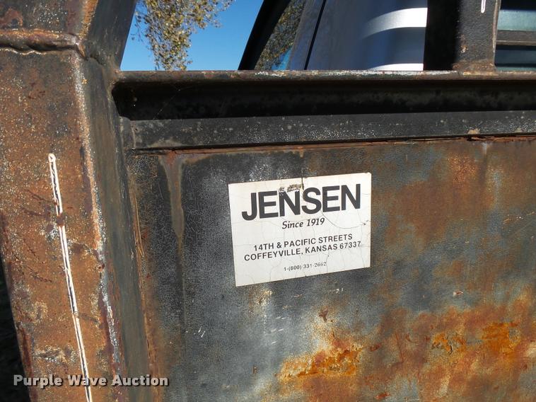 image for item DA2039 2006 Ford F350 Super Duty flatbed pickup truck