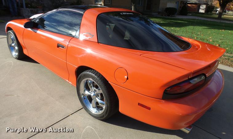 image for item DA2068 1994 Chevrolet Camaro Z28