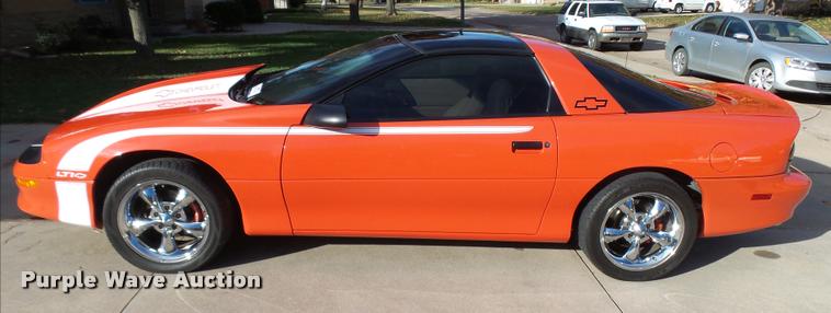 image for item DA2068 1994 Chevrolet Camaro Z28
