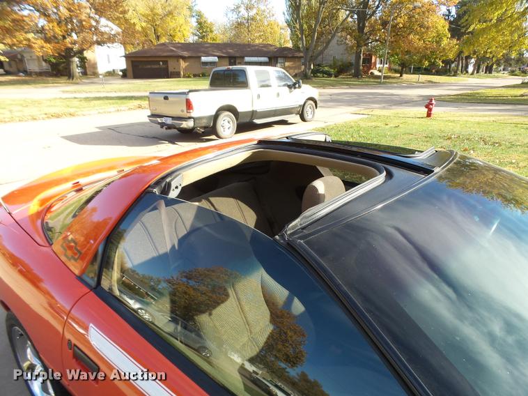 image for item DA2068 1994 Chevrolet Camaro Z28