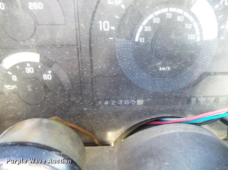 image for item DA2069 1989 Chevrolet 1500 pickup truck