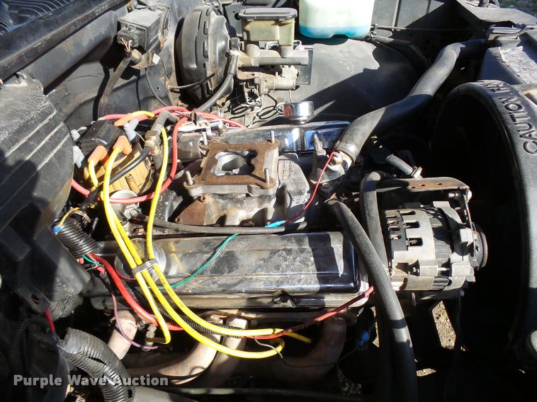 image for item DA2069 1989 Chevrolet 1500 pickup truck