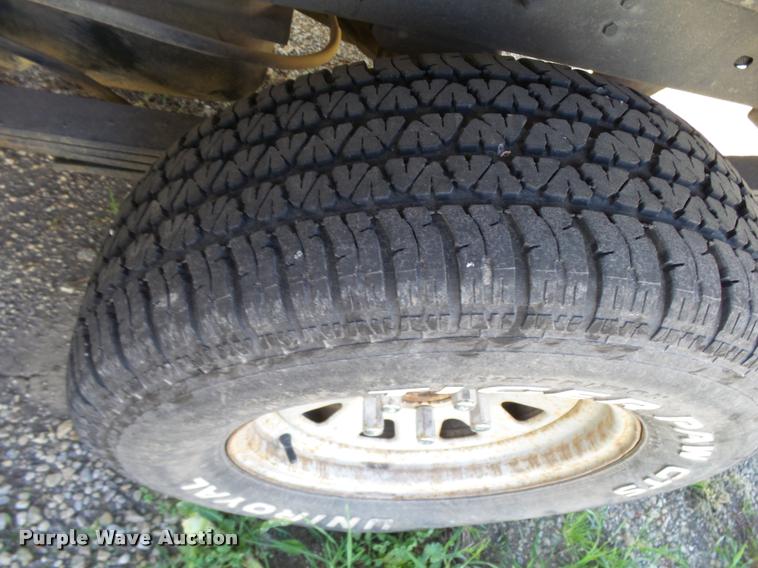 image for item DA2069 1989 Chevrolet 1500 pickup truck