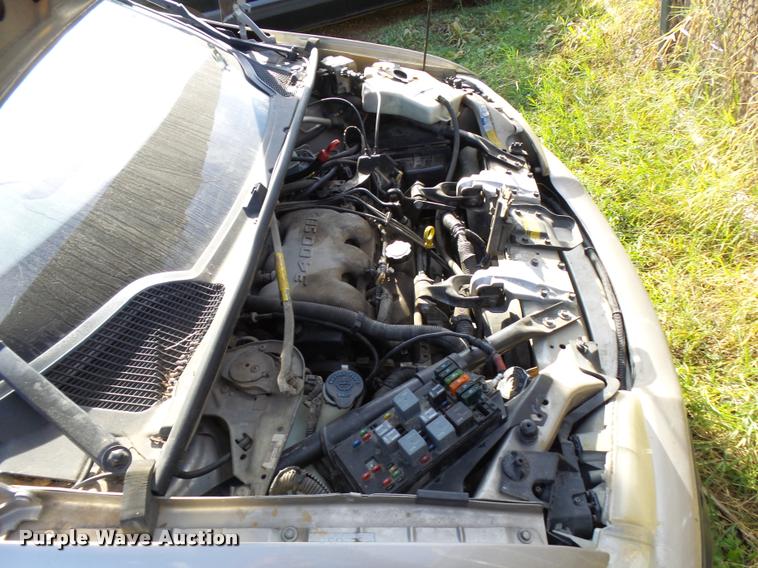image for item DA2072 2000 Chevrolet Venture van