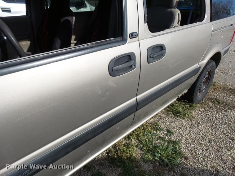 image for item DA2072 2000 Chevrolet Venture van