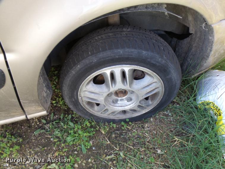 image for item DA2072 2000 Chevrolet Venture van