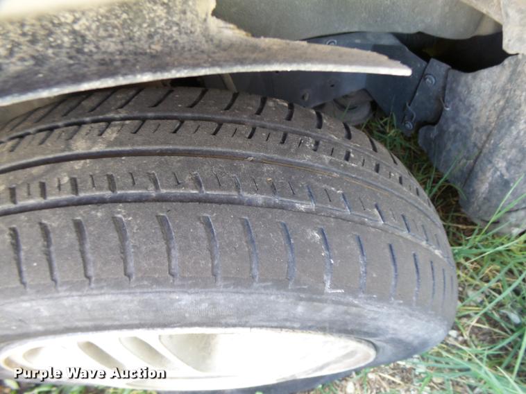 image for item DA2072 2000 Chevrolet Venture van