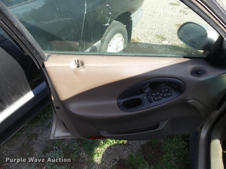 image for item DA2073 1999 Ford Taurus