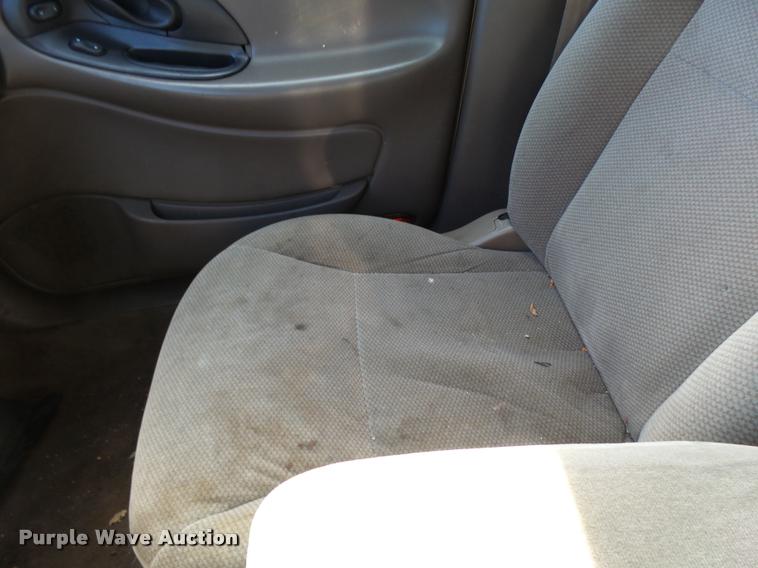 image for item DA2073 1999 Ford Taurus