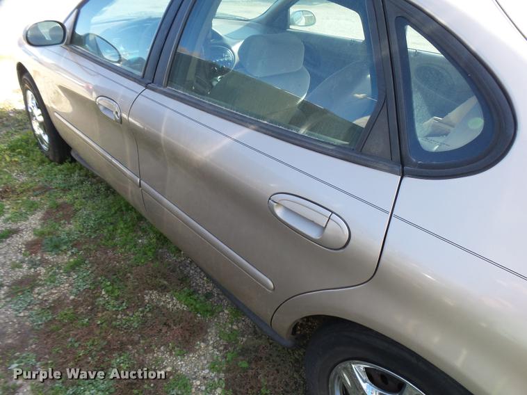 image for item DA2073 1999 Ford Taurus