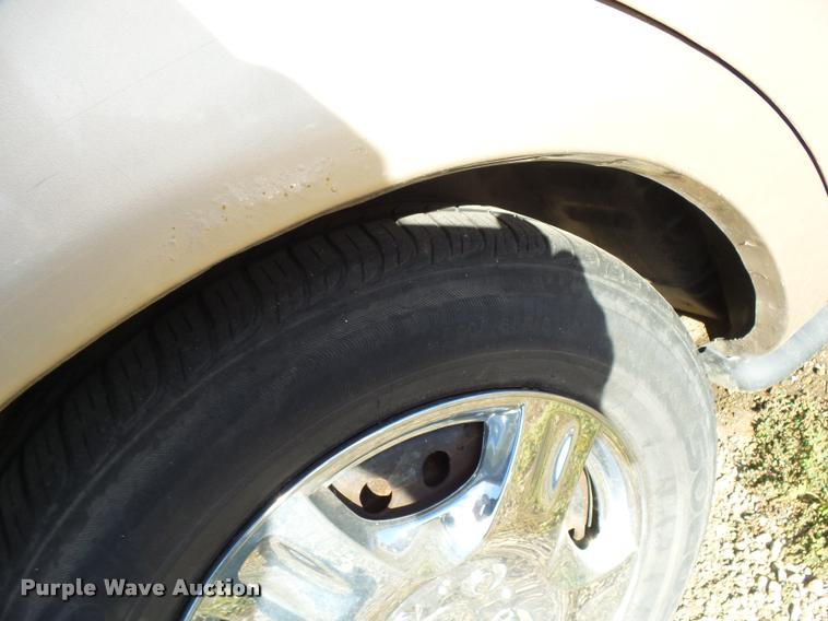 image for item DA2073 1999 Ford Taurus