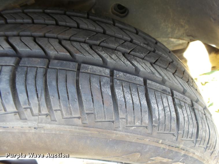 image for item DA2073 1999 Ford Taurus