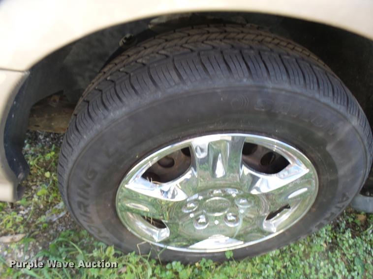 image for item DA2073 1999 Ford Taurus