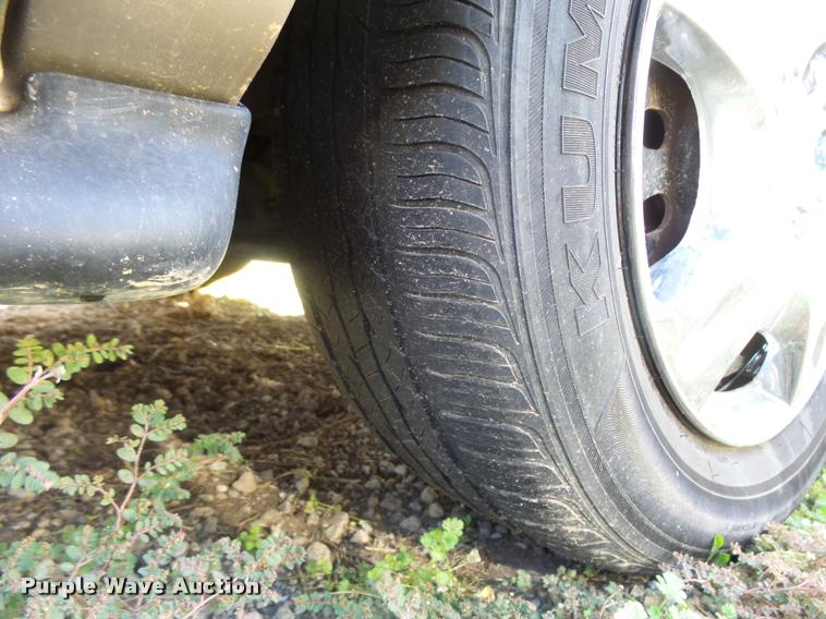 image for item DA2073 1999 Ford Taurus