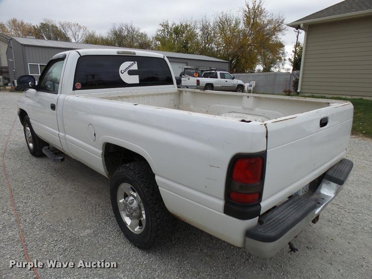 image for item DA2103 1999 Dodge Ram 2500 pickup truck