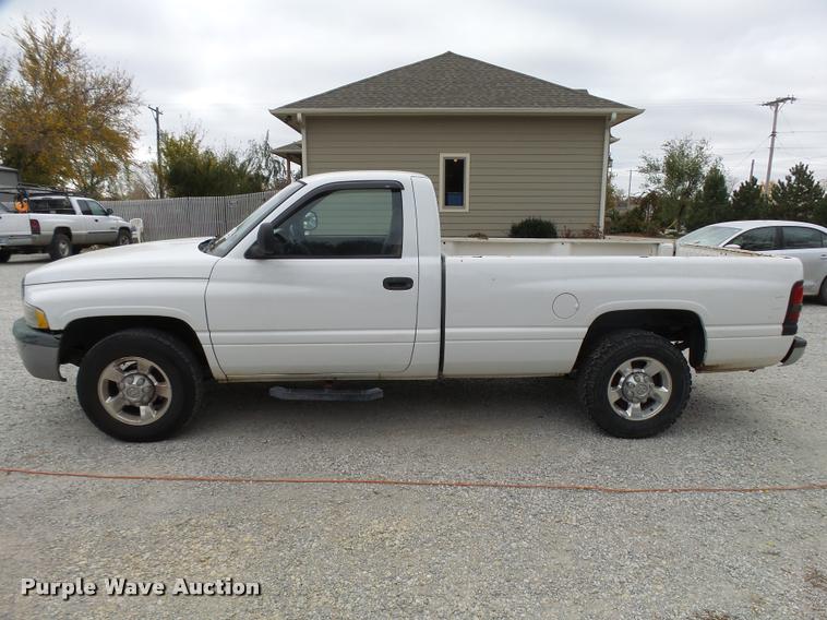 image for item DA2103 1999 Dodge Ram 2500 pickup truck