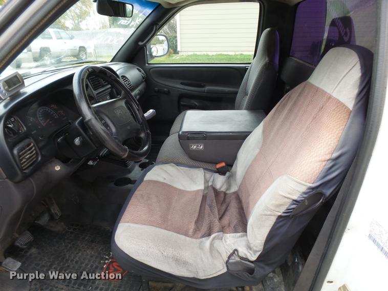 image for item DA2103 1999 Dodge Ram 2500 pickup truck
