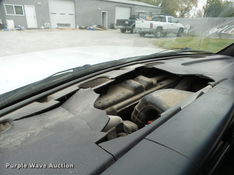 image for item DA2103 1999 Dodge Ram 2500 pickup truck