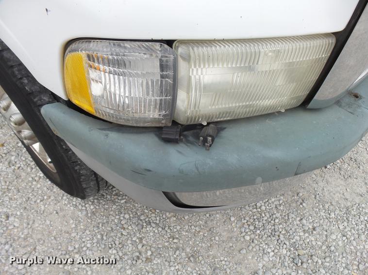 image for item DA2103 1999 Dodge Ram 2500 pickup truck