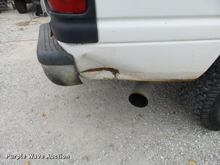 image for item DA2103 1999 Dodge Ram 2500 pickup truck