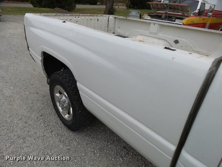 image for item DA2103 1999 Dodge Ram 2500 pickup truck