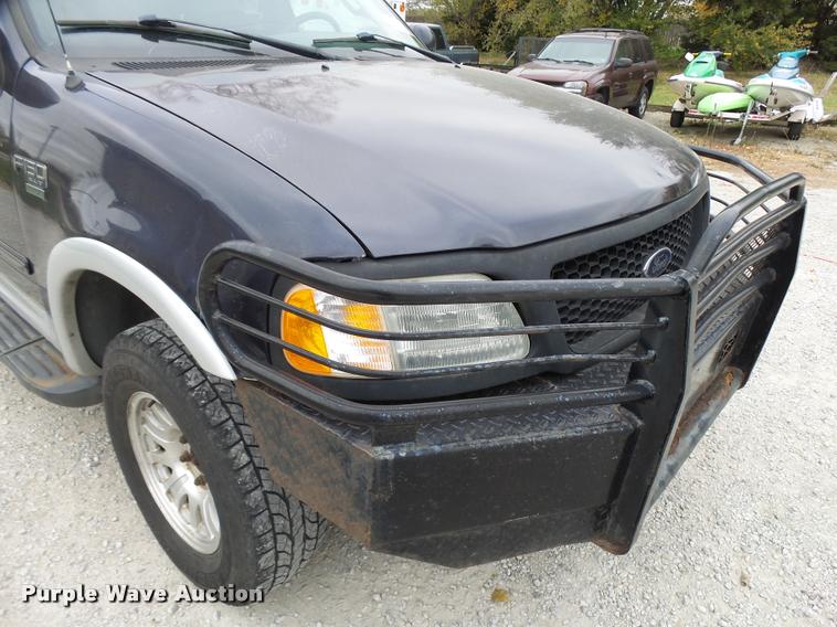 image for item DA2105 2001 Ford F150 SuperCrew pickup truck