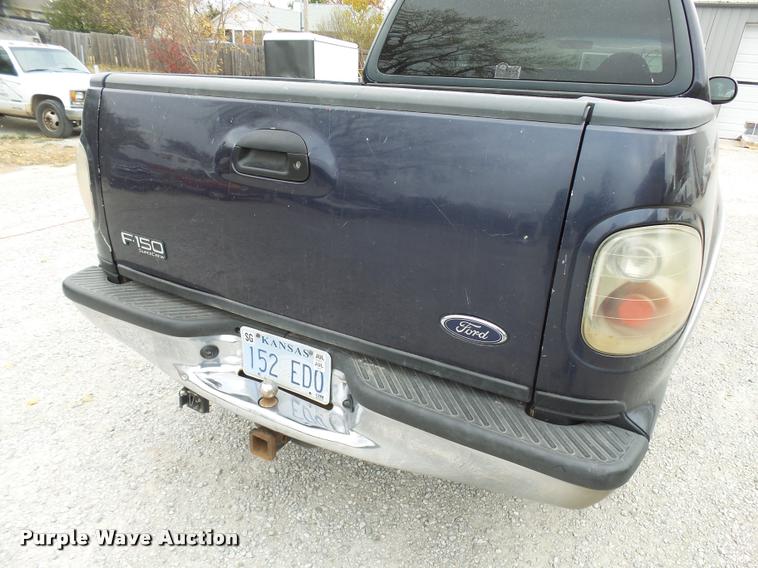 image for item DA2105 2001 Ford F150 SuperCrew pickup truck