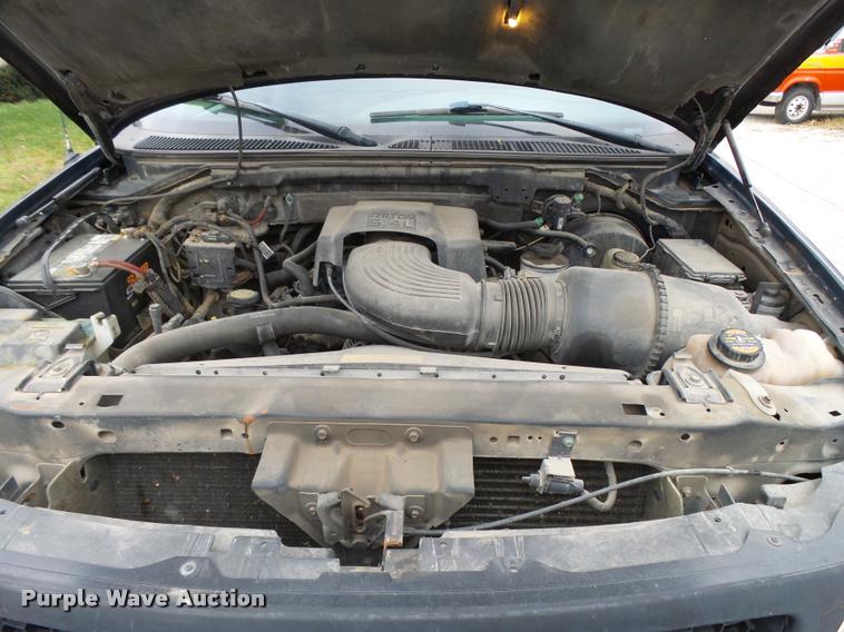 image for item DA2105 2001 Ford F150 SuperCrew pickup truck