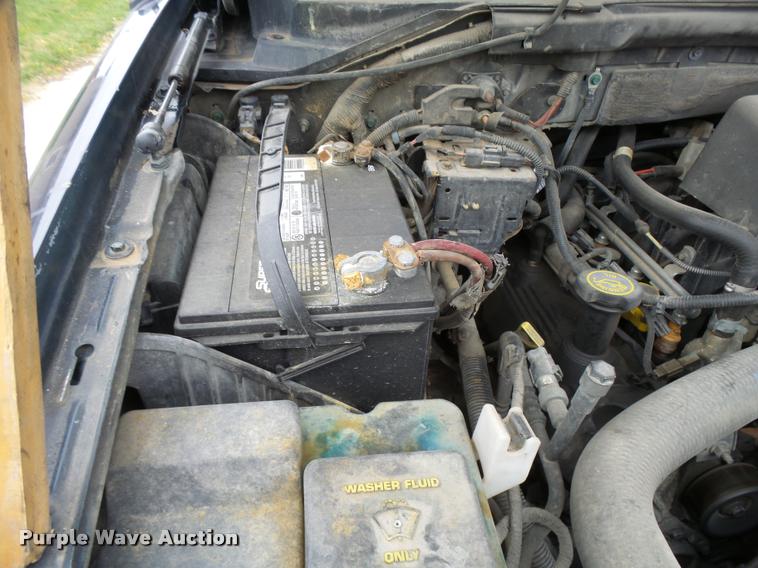 image for item DA2105 2001 Ford F150 SuperCrew pickup truck