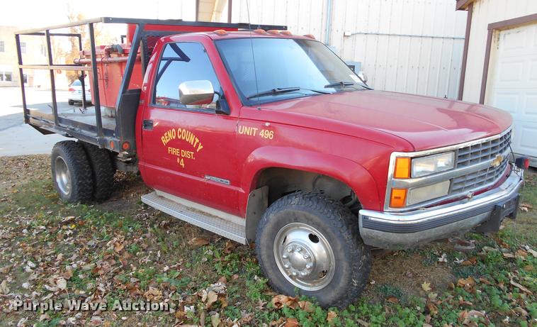 image for item DA2106 1990 Chevrolet 3500 brush fire truck