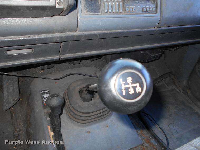 image for item DA2106 1990 Chevrolet 3500 brush fire truck