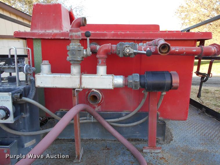 image for item DA2106 1990 Chevrolet 3500 brush fire truck