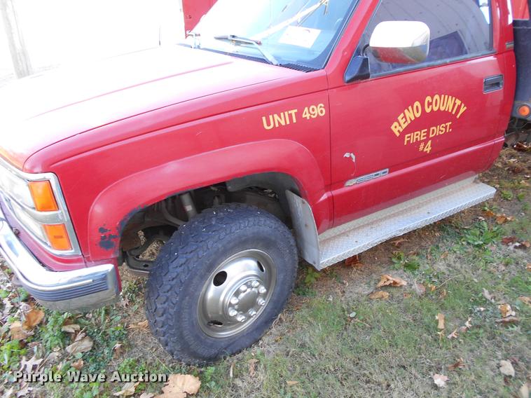 image for item DA2106 1990 Chevrolet 3500 brush fire truck
