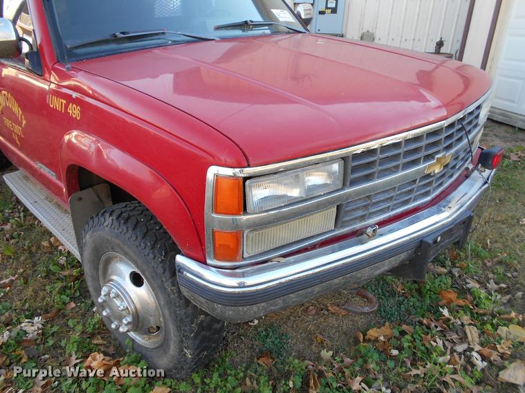 image for item DA2106 1990 Chevrolet 3500 brush fire truck