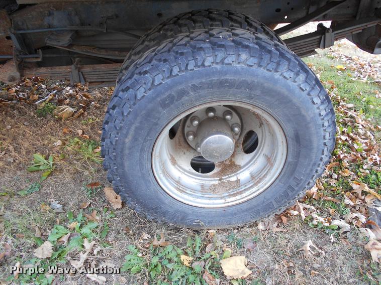 image for item DA2106 1990 Chevrolet 3500 brush fire truck