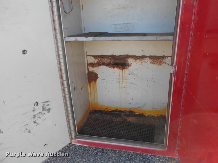 image for item DA2107 1984 Ford F700 brush fire truck