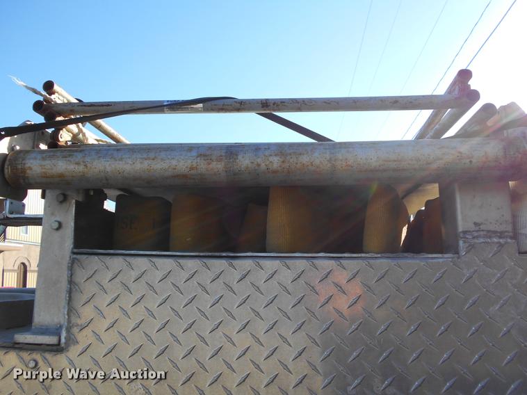 image for item DA2107 1984 Ford F700 brush fire truck