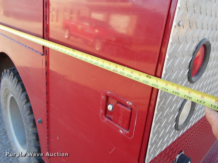 image for item DA2107 1984 Ford F700 brush fire truck