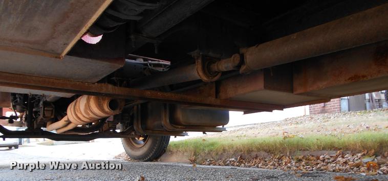 image for item DA2107 1984 Ford F700 brush fire truck