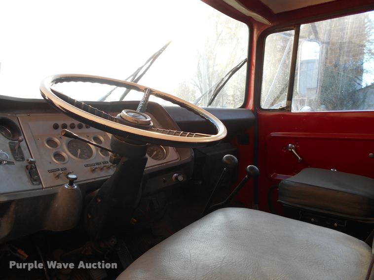 image for item DA2108 1973 Ford 900 tank truck