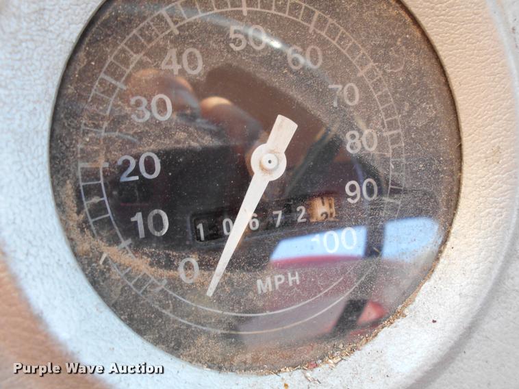 image for item DA2108 1973 Ford 900 tank truck