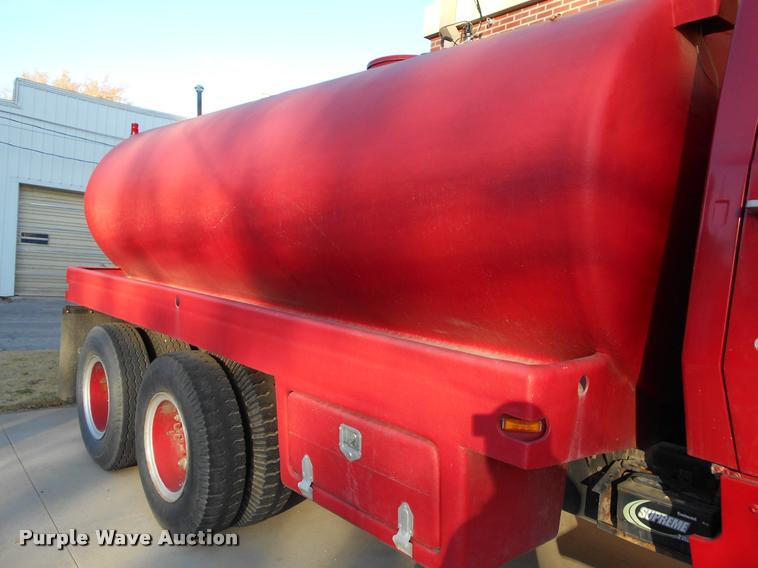 image for item DA2108 1973 Ford 900 tank truck