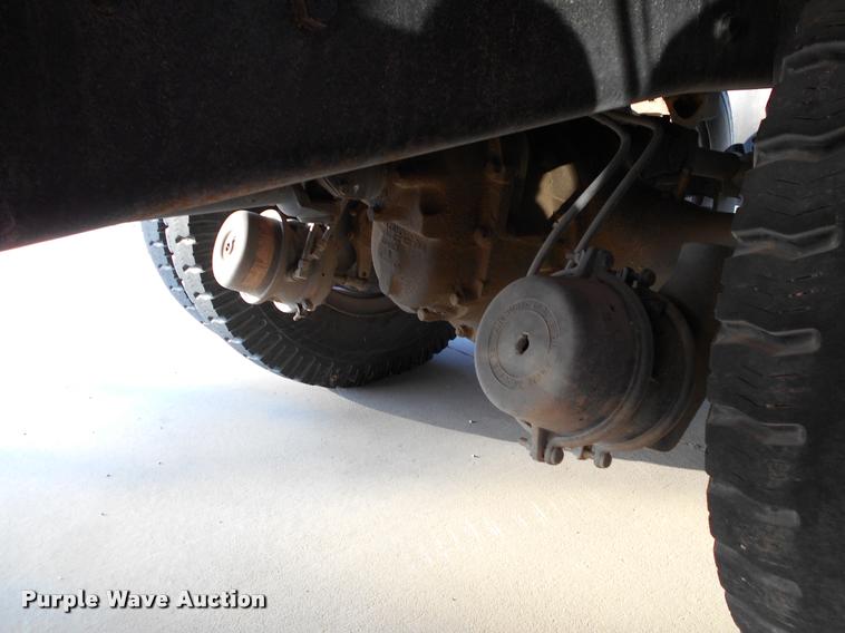 image for item DA2108 1973 Ford 900 tank truck