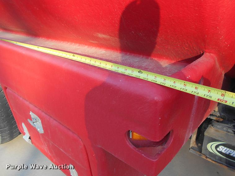 image for item DA2108 1973 Ford 900 tank truck