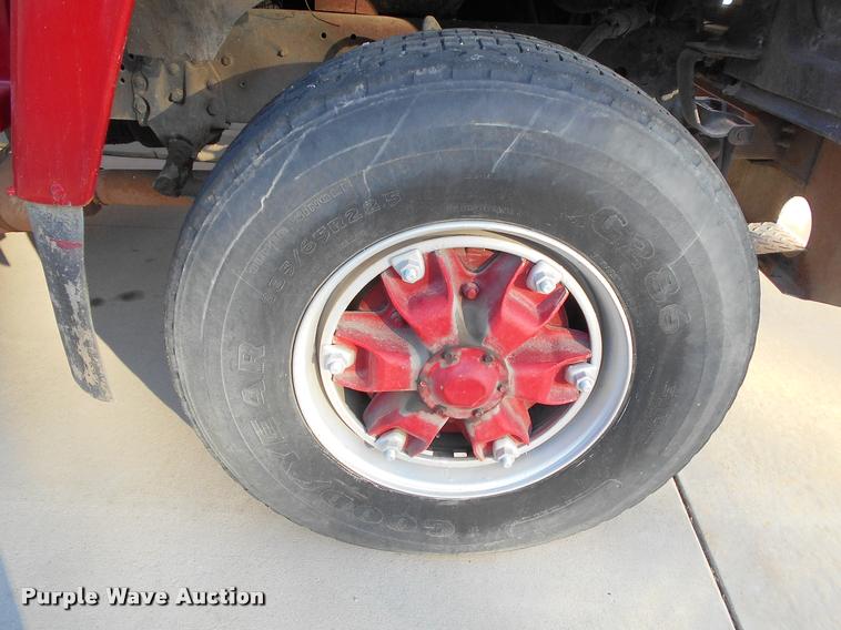 image for item DA2108 1973 Ford 900 tank truck