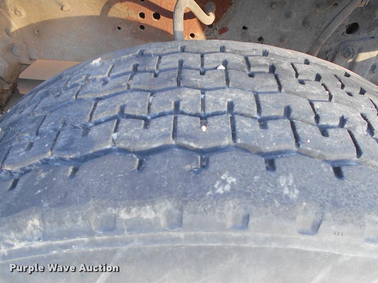 image for item DA2108 1973 Ford 900 tank truck