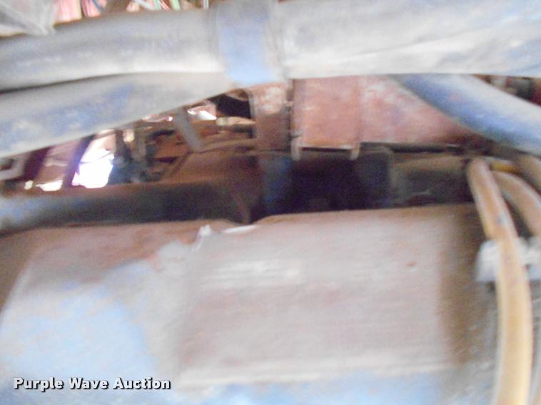 image for item DA2108 1973 Ford 900 tank truck